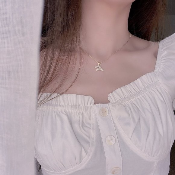 NEW 14K Gold Plated Diamond Mermaid Tail Necklace - Picture 6 of 9